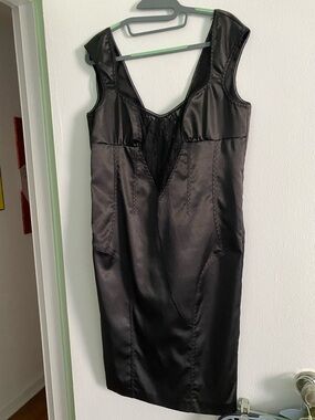 D&G DOLCE AND GABBANA VINTAGE COCKTAIL DRESS, SIZE M WITH LACE INSERT